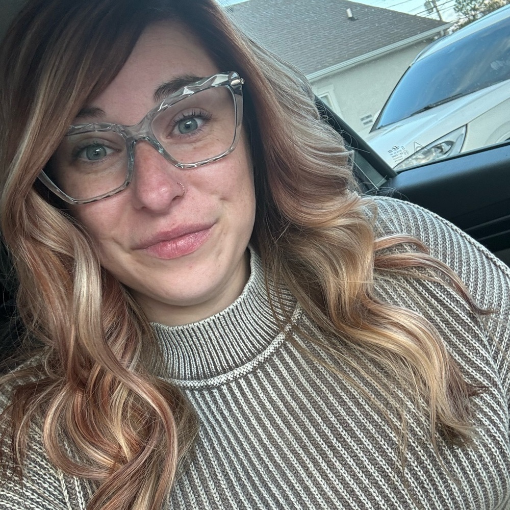 Meet your Posher, Amanda